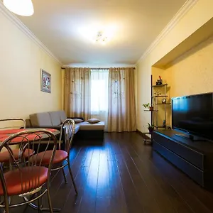 Nadezhda In Touristic Area, On The Dostyk Avenue 89 Алматы